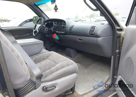 1998 Dodge Ram 1500 St из США, поврежденный, VIN 3B7HC13Z2WG206757